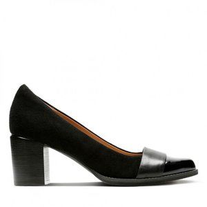 Clarks Tarah Brae Pumps, Black, Women's Size 7 -- Block Heel